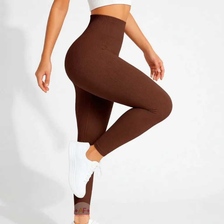 Calça Legging Canelada Premium: O Essencial para Seu Treino de Academia