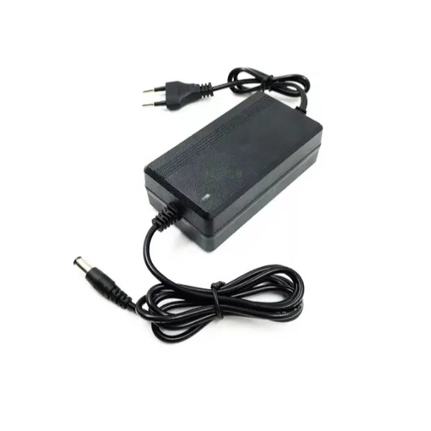 Fonte Eletrônica 12v 5a Bivolt Estabilizadora Preta - O Melhor Investimento para sua Fita LED ou CFTV