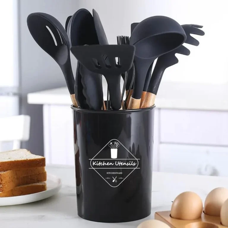 Jogo Kit 12 Peças Utensílios De Cozinha De Silicone Cabo Madeira: O Completo para a Sua Cozinha