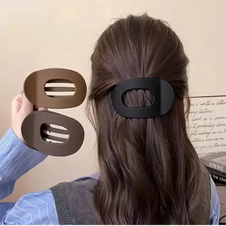Presilha de Cabelo Estilo Coreano: O Achadinho Elegante que Transforma Qualquer Penteado em Segundos